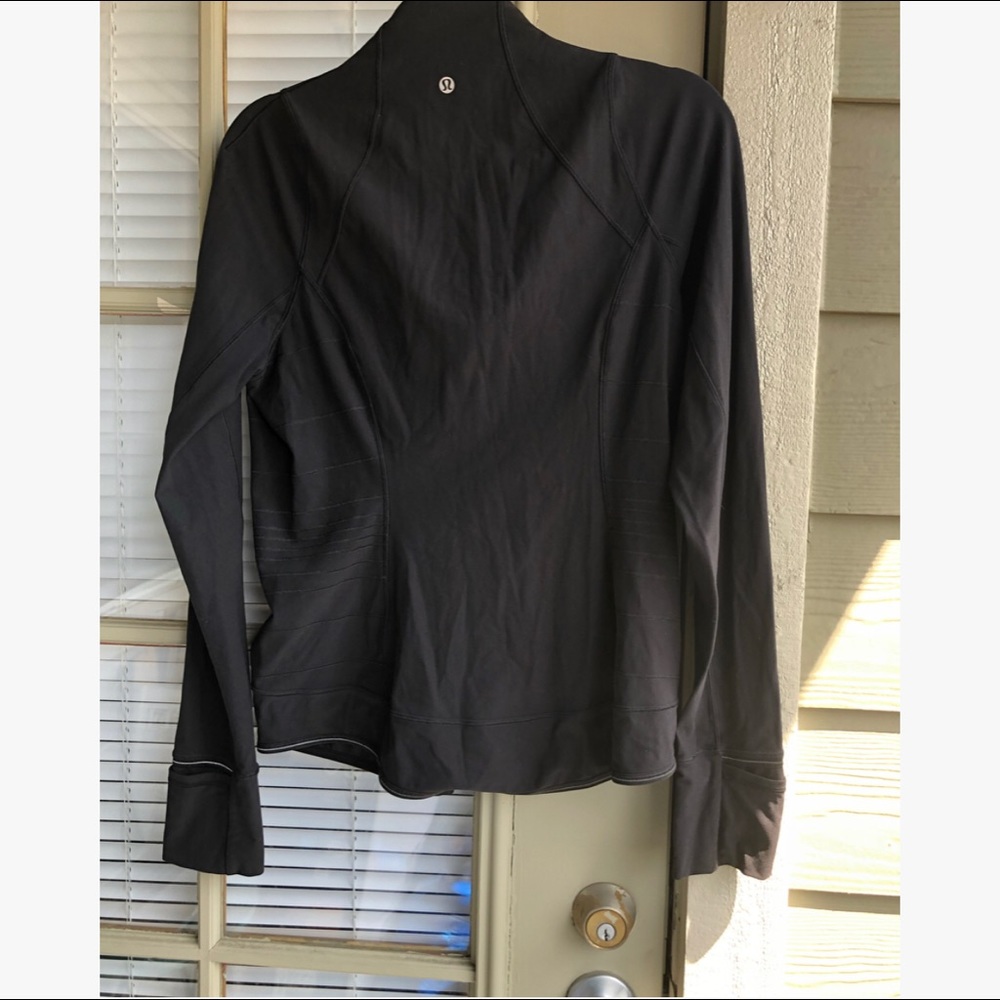 Lululemon Workout Jacket - image 5